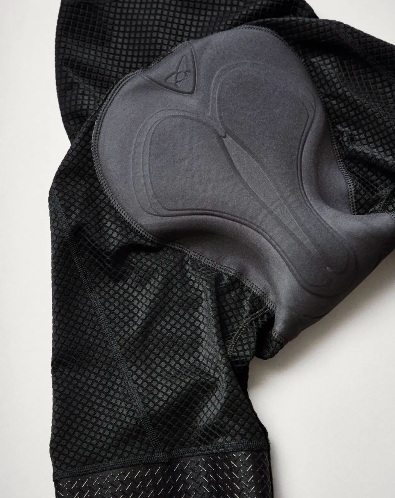 PAS NORMAL STUDIOS Essential Bibs Men