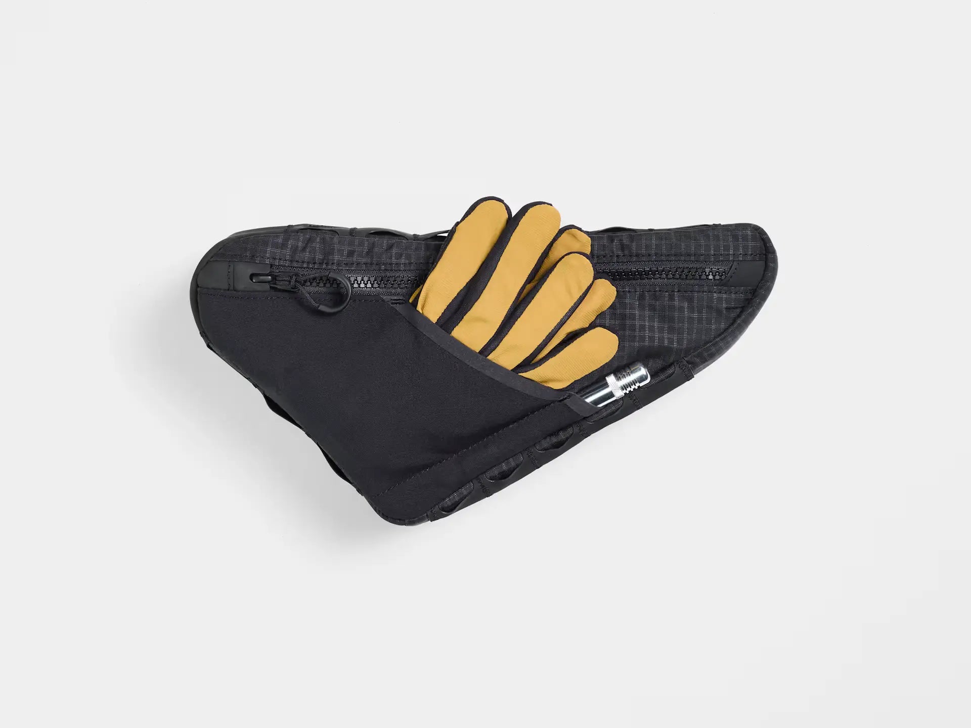 TREK Adventure Triangle Bag